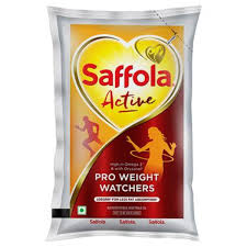 Saffola Active Rice Bran & Soyabean refined oil, Less oil absorption for weight watchers Blended Oil Pouch (Mix tel)  (850 g)